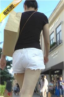 黑衣白热裤MTshaofu[150M/M2TS]