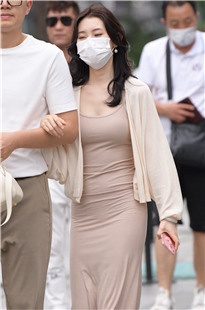 大哥身边的小娇凄3A6704[1.01G]