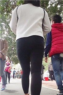 丰满黑裤[421M/MP4]