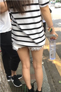 街拍热裤美女[112M]