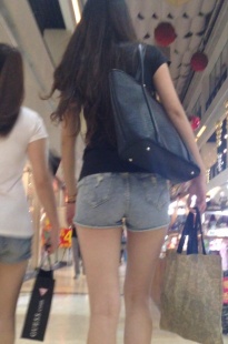 178以上超紧宽臀大长腿OL[MOV/300MB]