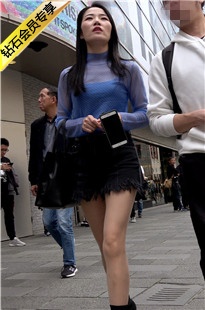 4K-街拍黑色热裤长腿高跟美女DJ455[1.39G]