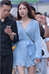 蓝色衣服的美妻3A1152[648M]