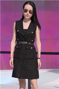 午时的美腿高跟美女3A2005[1.31G]