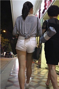 宽大臀小MM开发多[407M/MP4]