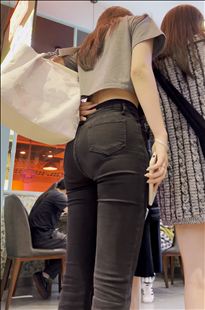 紧致喇叭牛仔翘屯眼镜妹KL013[554M]