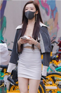 穿梭在步行街中的焦点MJ673[1.4G]