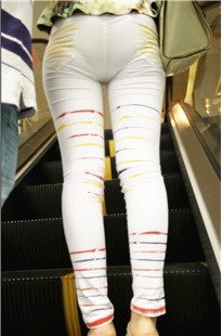 白紧裤女友丰满性感身材绝对极品[259M/MP4]