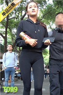 4K-街拍黑色瑜伽裤饱满翘臀长腿超极品美女第1季T099[1.06G]