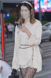 街拍丝袜美女3A4267[855M]