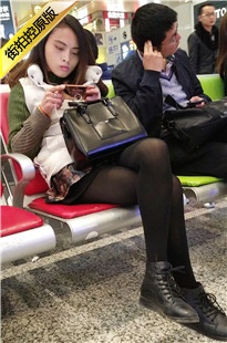4K-车站拍摄黑丝极品长腿长发女子[758M/MP4]