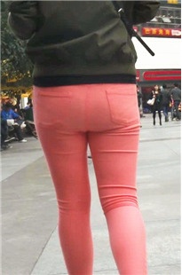 橙色紧身裤MM [137M/MP4]