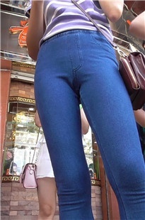 细长腿紧牛三角特写[642M/MTS]