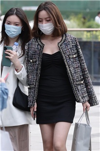 长腿美女3A2807[889M]