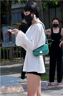 大长腿无水印原视频3A7127[447M]