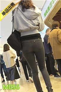 4K-商场跟拍黑色紧身牛仔裤圆润翘臀美女M056[1G]
