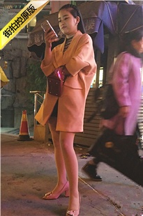 街边等人的极品黑色包臀裙肉丝MT高贵MM[514M/MP4]