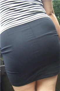 好紧绷的紧身包臀短裙美眉丰满无比[256M/MP4]
