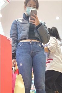 元旦献礼紧身蓝牛饱满风韵JS225[3.58G]