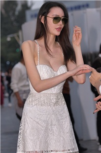 白色吊带裙性感长腿高跟美女MJ2526[2.39G]