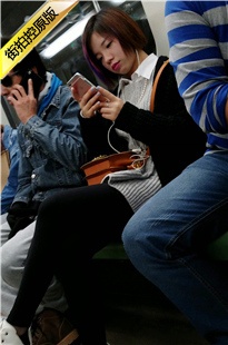 4K-白色高跟短发红唇黑裤MT美女[681M/MP4]