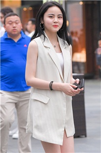 一双玉腿清秀美女3A3063[1.11G]