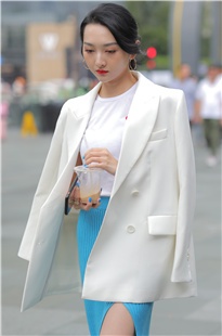 时尚漂亮的美女 令人赏心悦目3A1683[612M]